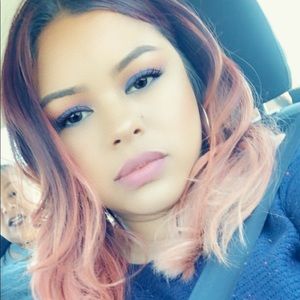 Meet your Posher, Gaby